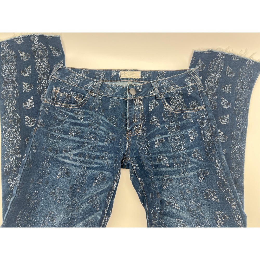 Free People Blue Floral Damask Print Raw Hem Flare Jeans 27